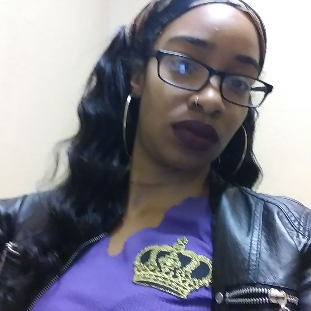 Meet your Posher, Nashae
